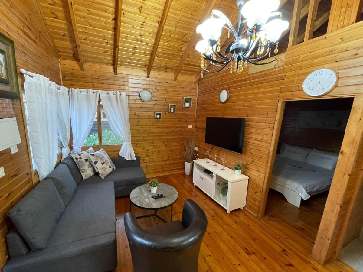 Villa Tal Nof Cabins à Manot Extérieur photo